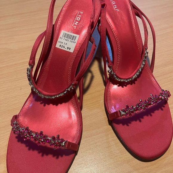 FIONI Pink Satin Heels with Jewels - Picture 16 of 16